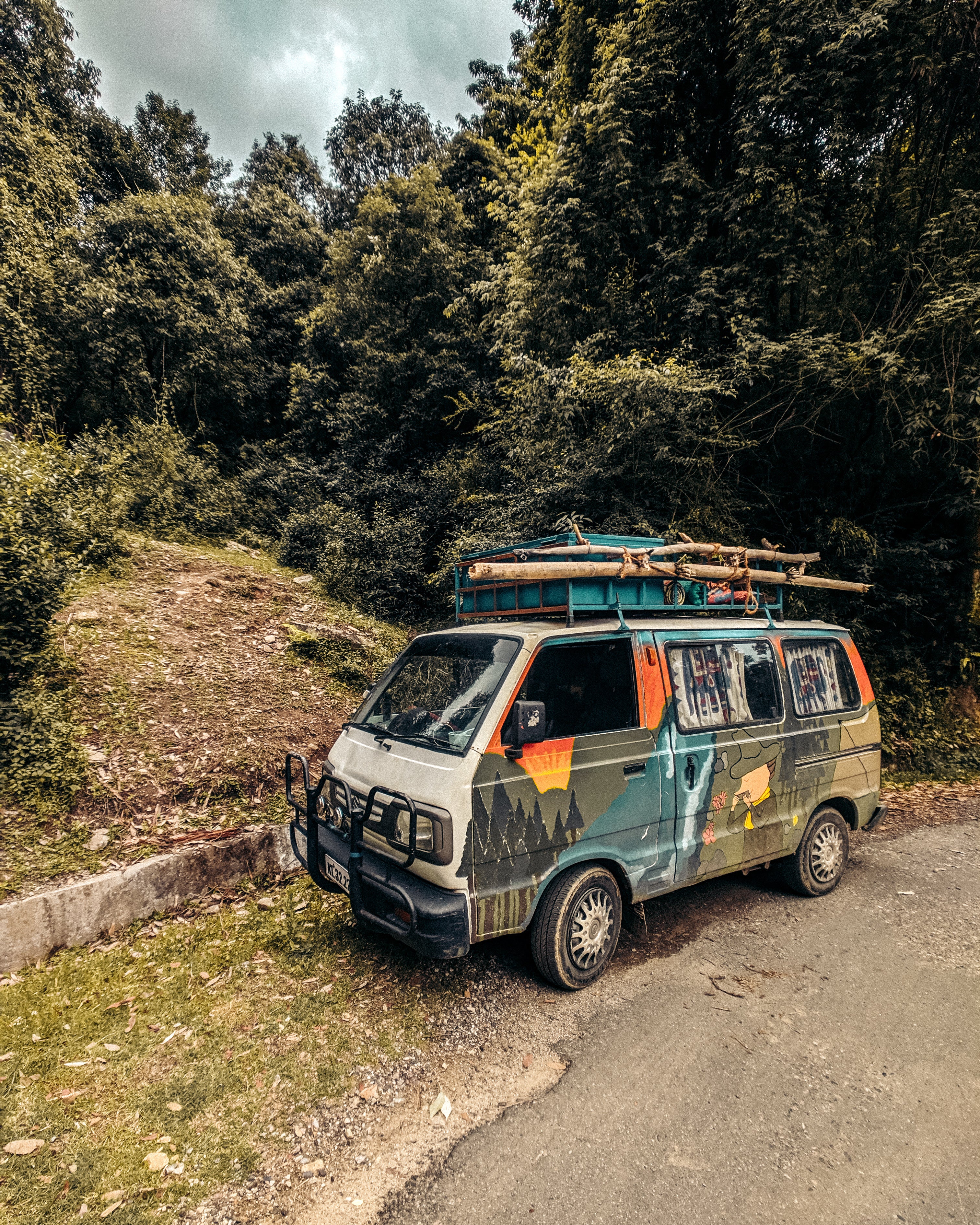 Old fashion DIY campervan